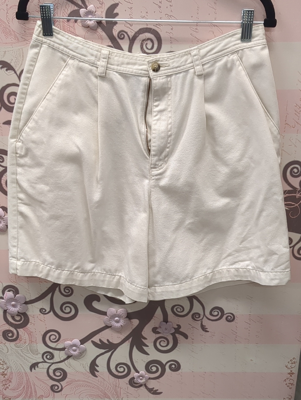 St. John's Bay Cream Pleated High-Waist Shorts